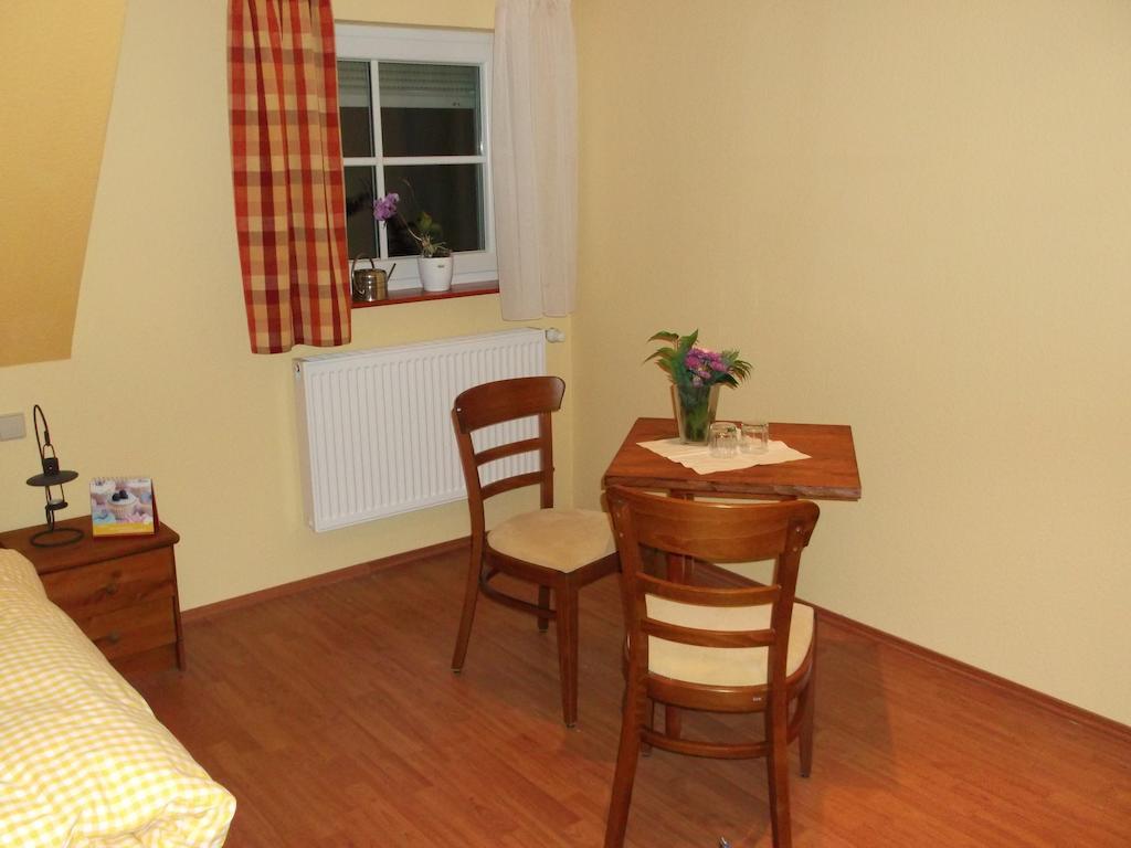 Gasthaus Vogelgarten Eislingen Room photo